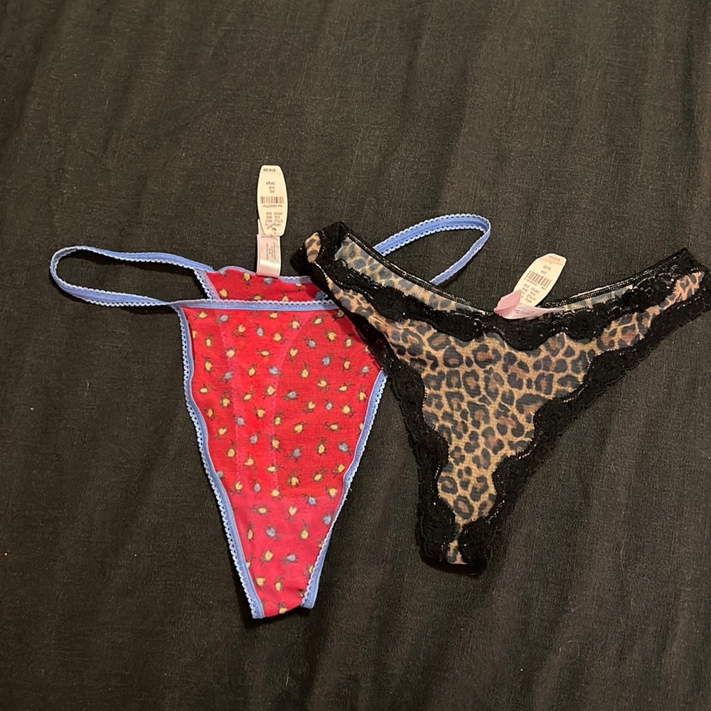Vintage vs thongs NWT